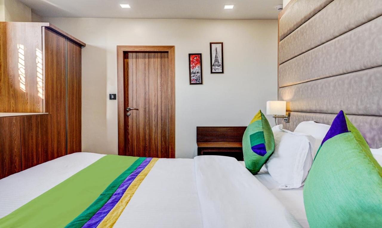 Hotel Sun Grand Dehradun Dış mekan fotoğraf